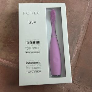 Fore ISSA silicone toothbrush Lavender purple NIB